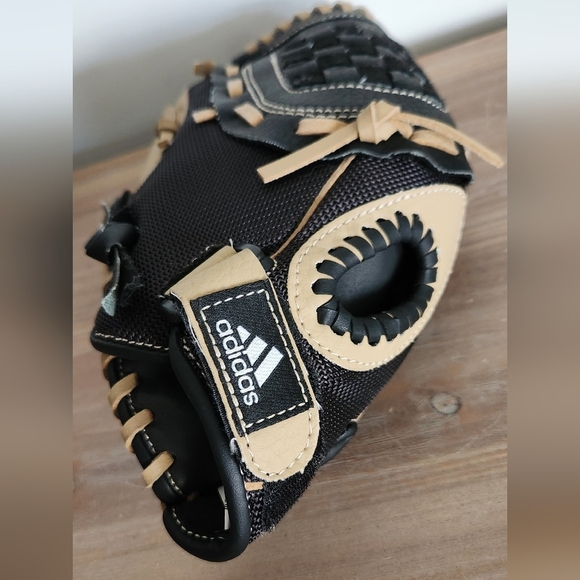 ⚾ Adidas Youth Baseball Glove 11” Black & Tan – Left Hand Throw - Picture 4 of 16
